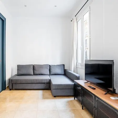 Private Terrace Attico 3bd In Gran De Gracia Barcelona